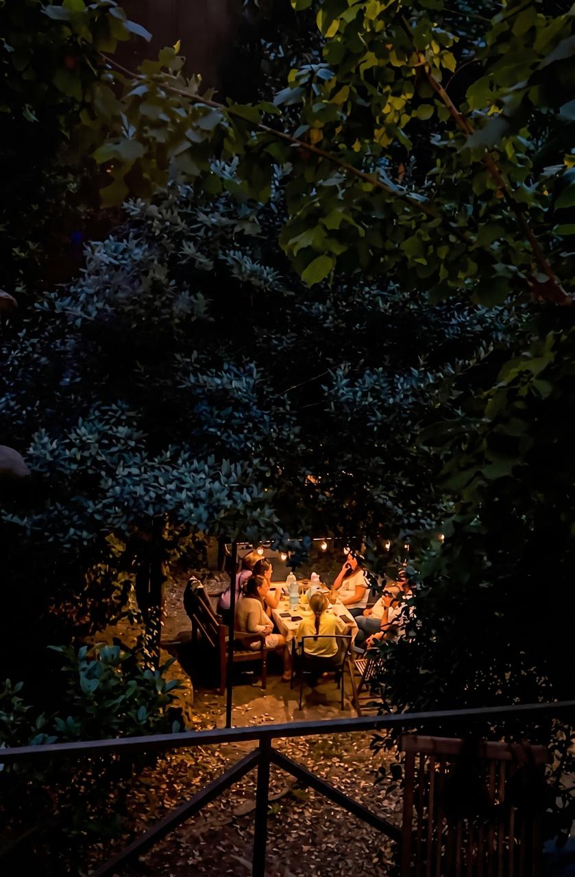 Cena in giardino al Mulino Verde, Bagni di Lucca
